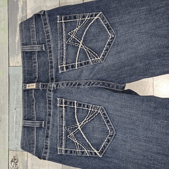 Ariat Straight Leg Jeans sz 27 x 32 - Picture 3 of 5